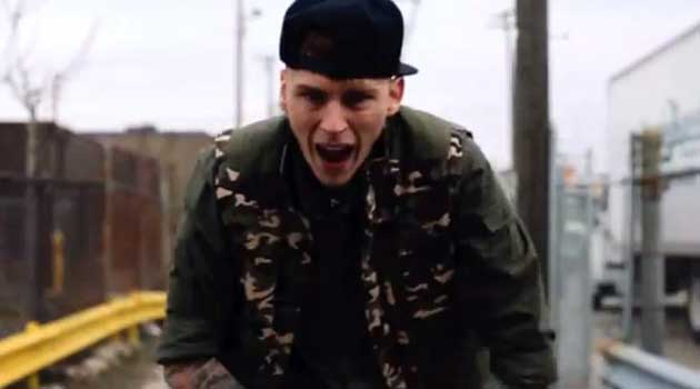 Machine Gun Kelly - Breaking News